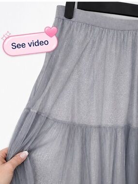 🆓 $0 WITH PURCHASE - 🩰 NWOT Shimmer Gray Tulle Midi Skirt Ballet Sparkle Sz XS/S